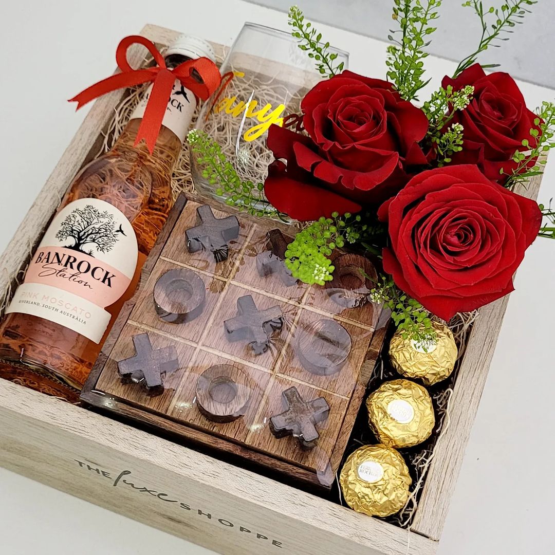 XOXO Box The Luxe Shoppe