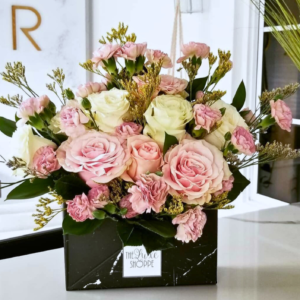 BAG & ENVELOPE ARRANGEMENTS